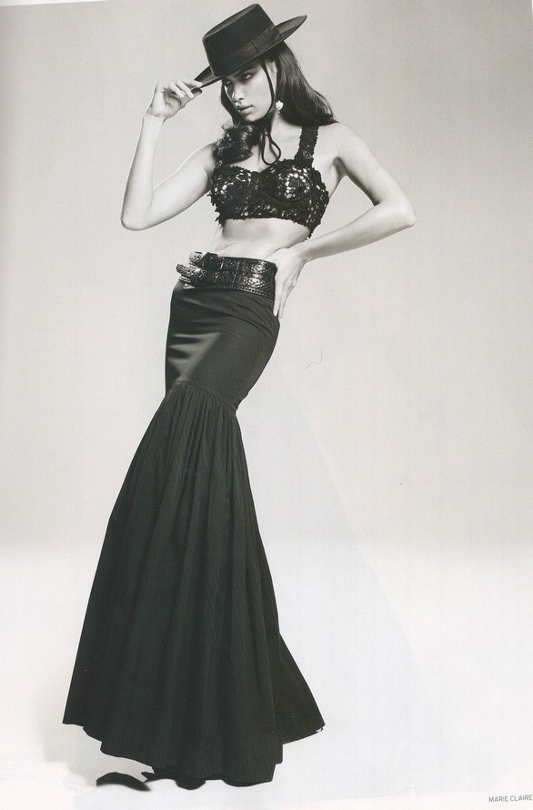 Siêu mẫu Irina Shayk thường xuyên xuất hiện trên tạp chí thời trang với những bức hình gợi cảm quá đà, khiến CR7 không ưng ý và mâu thuẫn nảy sinh.